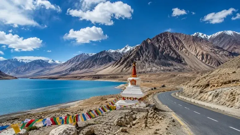 Tourist Places in Ladakh