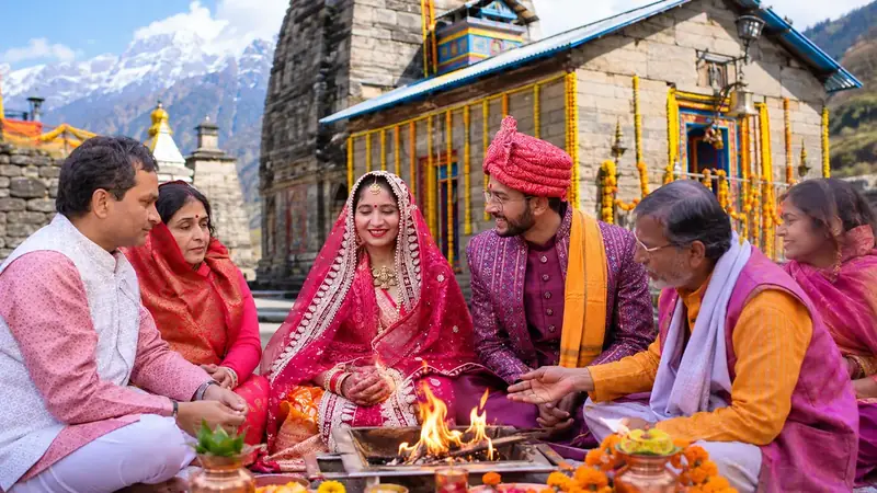 Wedding at Triyuginarayan Temple