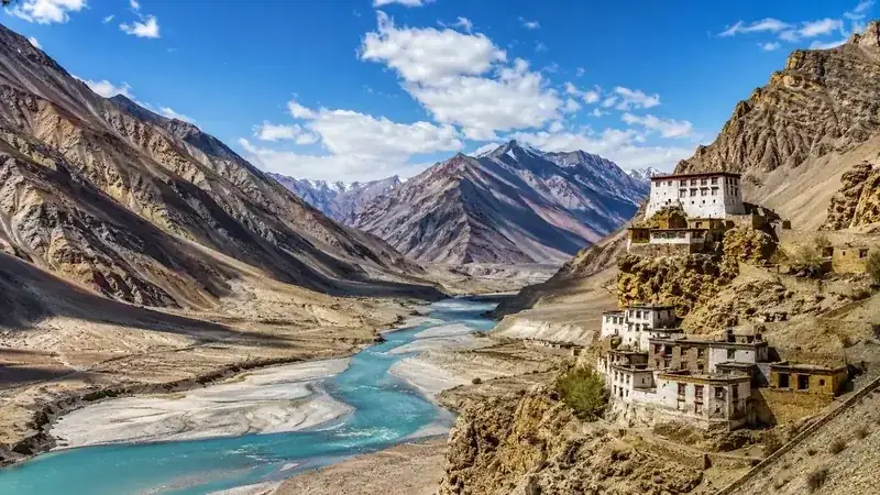 Zanskar Valley in Ladakh - Zanskar Valley Travel Guide