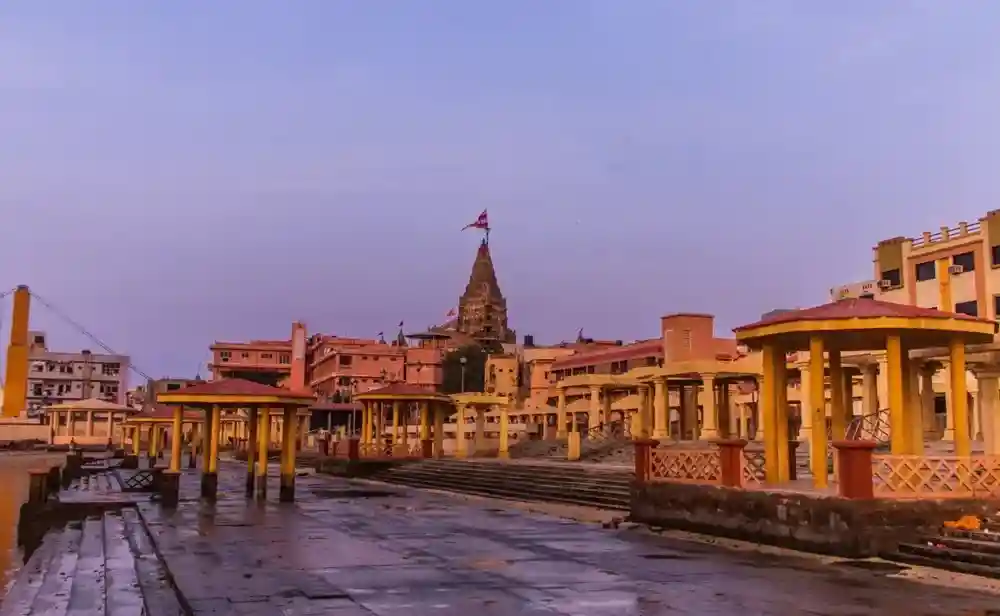 Dwarkadheesh Temple