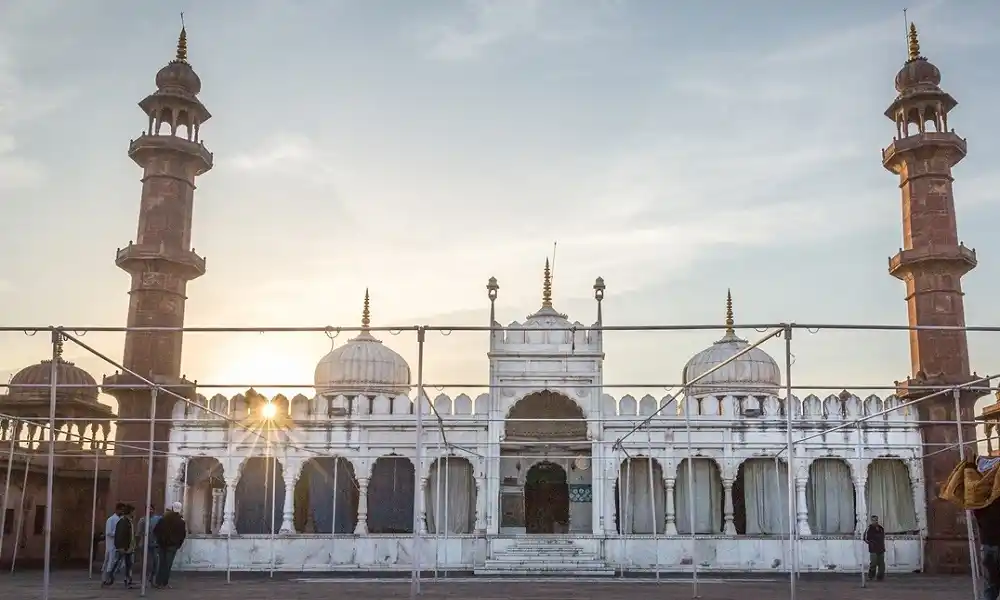 Moti Masjid in Bhopal