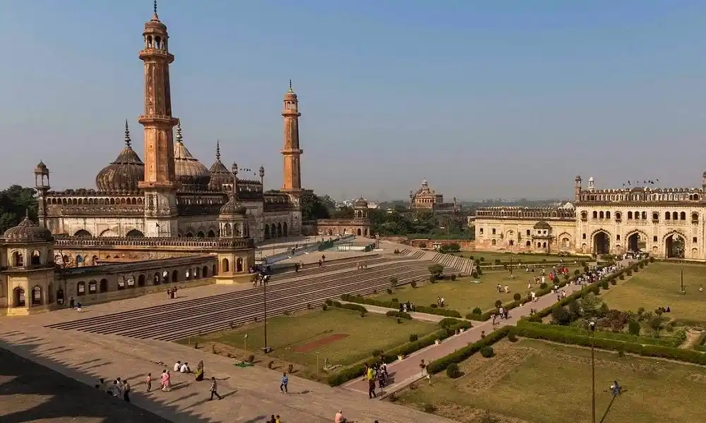Lucknow-the-city-of-Nababs