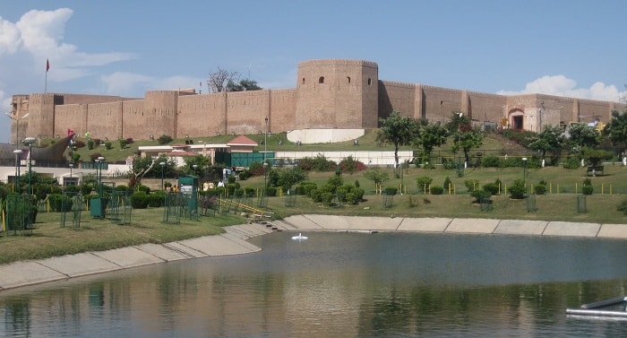 Bahu Fort