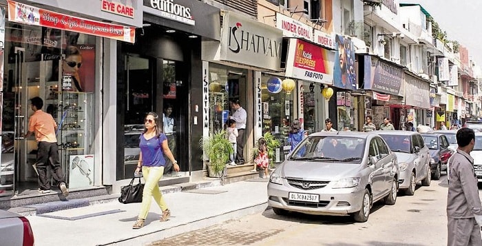 Connaught Place Shopping Market