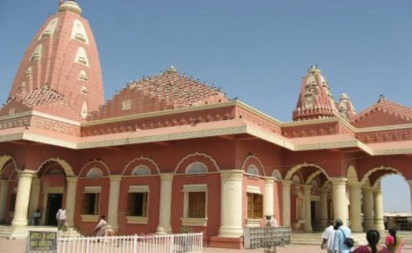 Nageshwar Jyotirlinga Temple