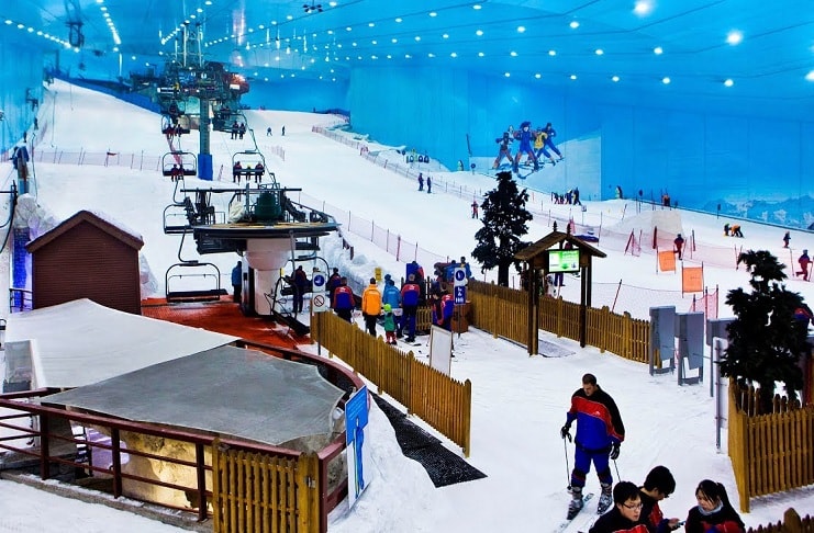 Skiing in Dubai