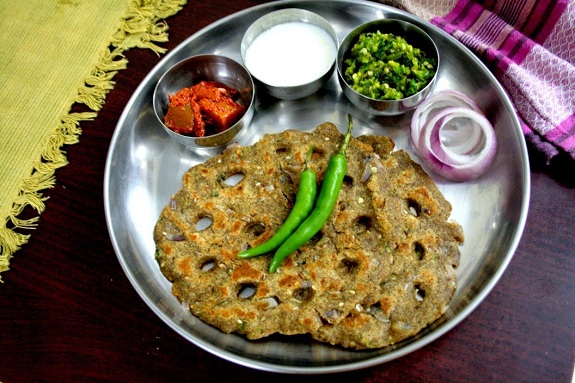 Thalipeeth