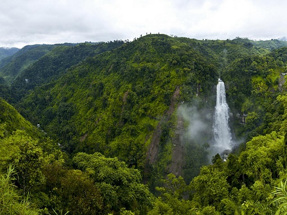 Vantawng Falls