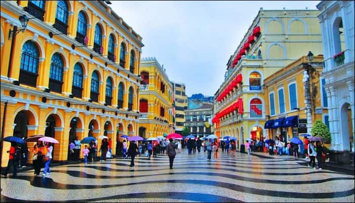 Senado Square