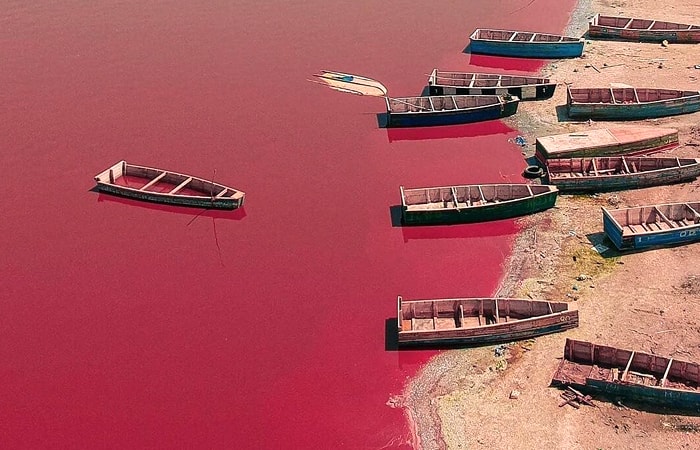 Lake Rose, Senegal