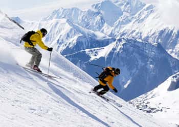 Auli Skiing Tour Package