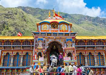 Badrinath Yatra By Helicopter