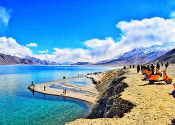 Glimpses of Ladakh Tour Package