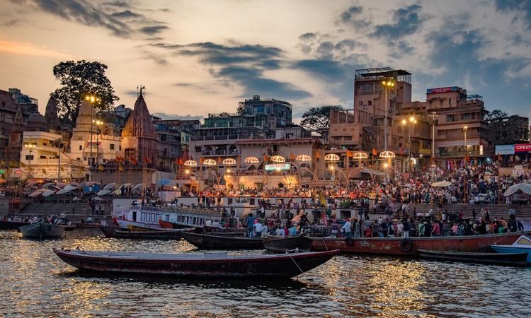 Varanasi Bodhgaya Chitrakoot Tour