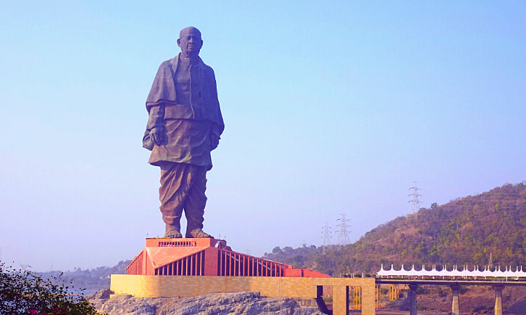 Statue of Unity Package