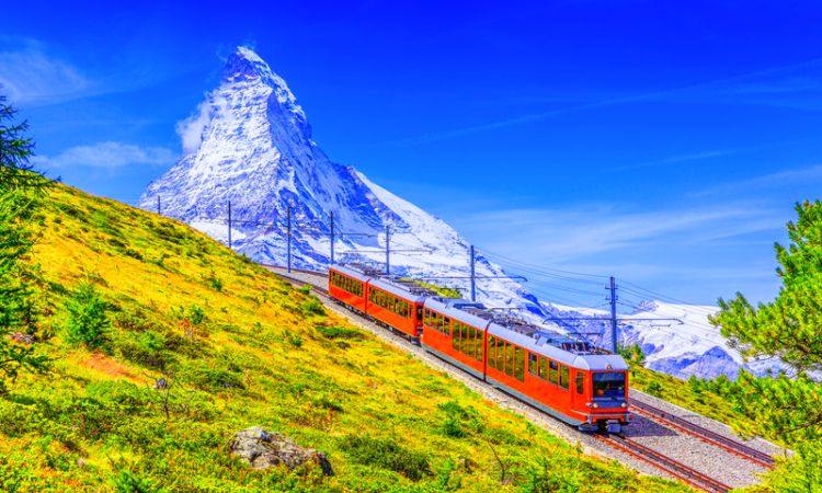 Special Honeymoon in Switzerland Tour