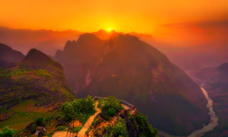 Vietnam Adventure Tour Package