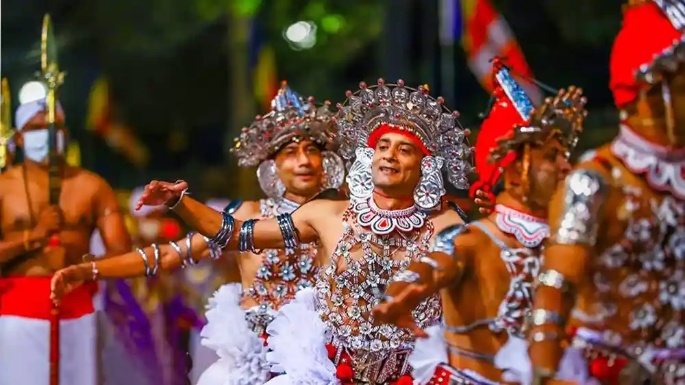 Esala Perahera (Kandy Perahera)